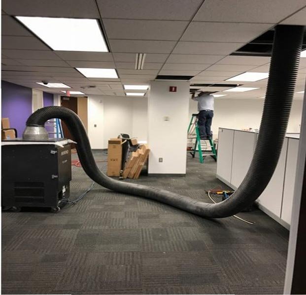 office-cleaning-air-service-duct